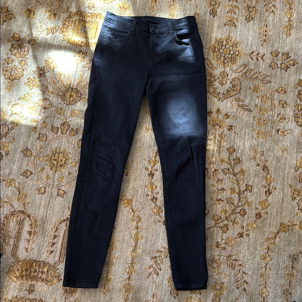 Stylish Black Skinny Jeans